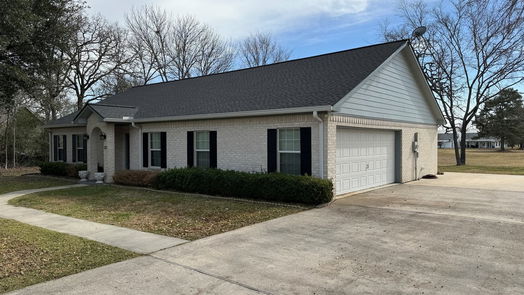 Trinity 1-story, 3-bed 22 Greenway Drive-idx