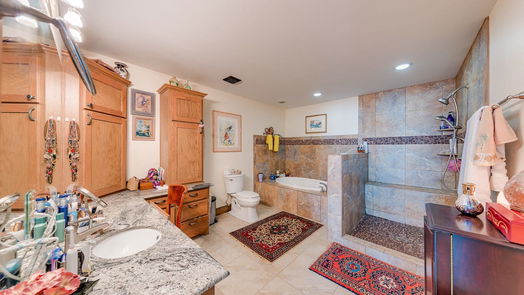 Trinity 3-story, 5-bed 109 Bass Boulevard-idx