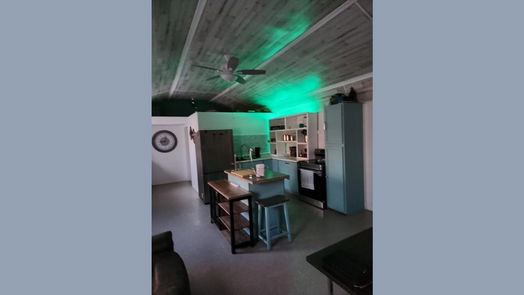 Trinity null-story, 1-bed 160 Bugger Bat Boulevard-idx