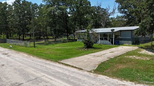 Trinity 1-story, 3-bed 164 Davis Drive-idx