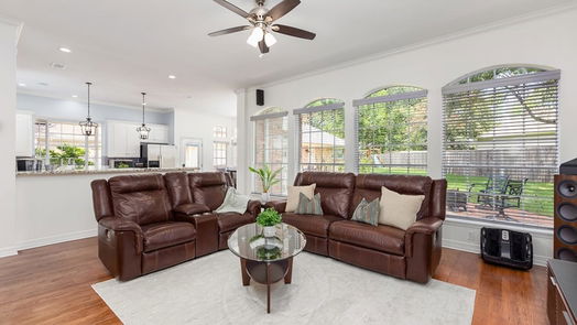 Lufkin 2-story, 4-bed 501 Crown Colony Drive-idx