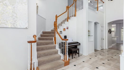 Lufkin 2-story, 4-bed 501 Crown Colony Drive-idx