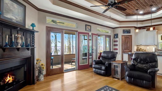 Etoile 3-story, 3-bed 907 County Road 4921-idx
