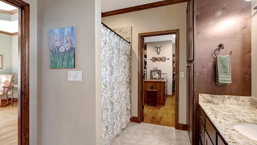 Etoile 3-story, 3-bed 907 County Road 4921-idx