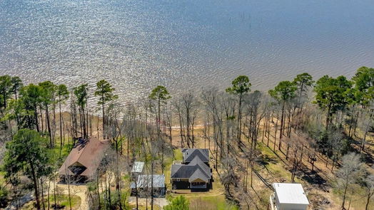 Etoile 3-story, 3-bed 907 County Road 4921-idx
