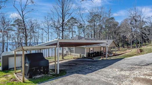Etoile 3-story, 3-bed 907 County Road 4921-idx