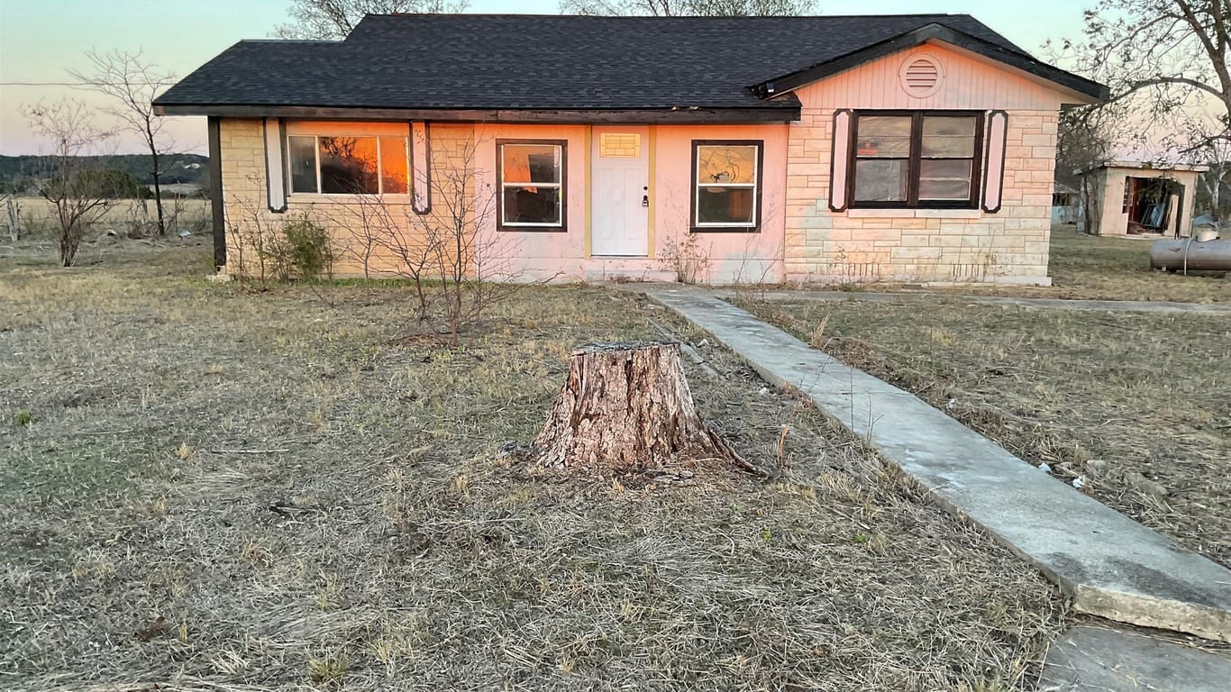 Gatesville null-story, 2-bed 3210 N State Highway 36-idx