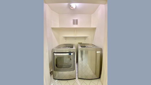 Houston null-story, 1-bed 201 Main Street 5D-idx