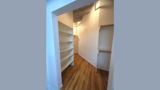 Houston null-story, 1-bed 201 Main Street 5D-idx