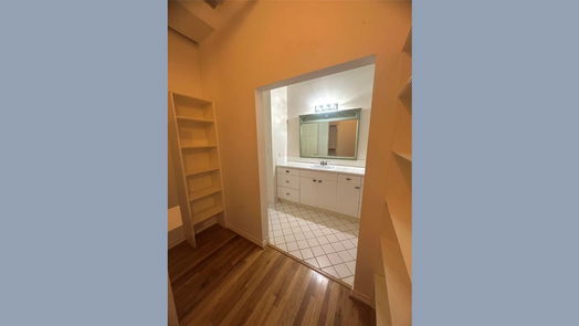 Houston null-story, 1-bed 201 Main Street 5D-idx