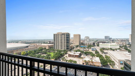 Houston null-story, 1-bed 1211 Caroline Street 1504-idx