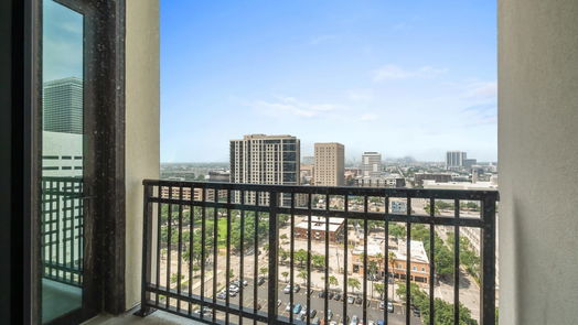 Houston null-story, 1-bed 1211 Caroline Street 1504-idx