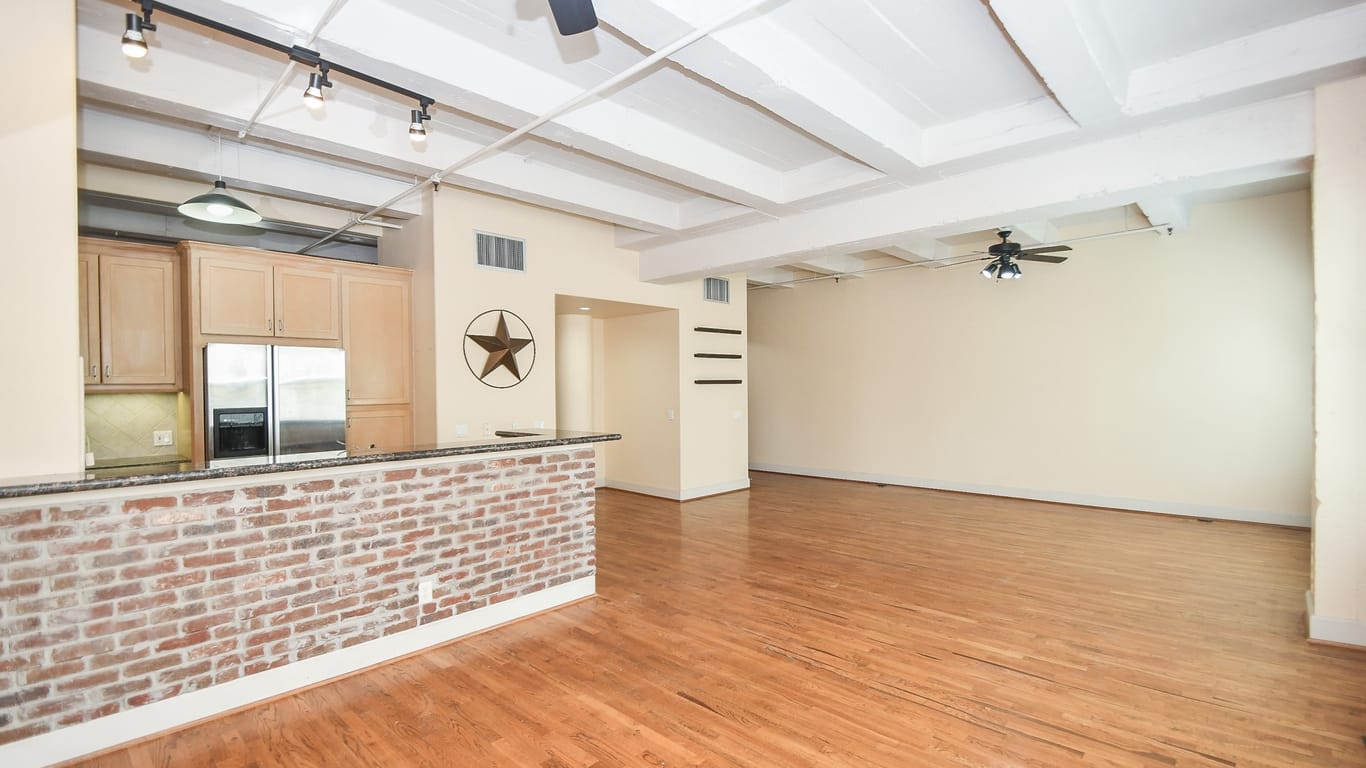 Houston 1-story, 1-bed 1120 Texas Street 7D-idx