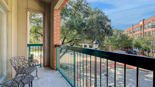 Houston null-story, 2-bed 300 St Joseph Parkway 102-idx