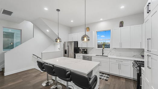 Houston 4-story, 3-bed 3006 Markle Drive-idx