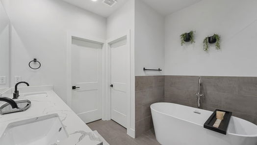 Houston 4-story, 3-bed 3006 Markle Drive-idx