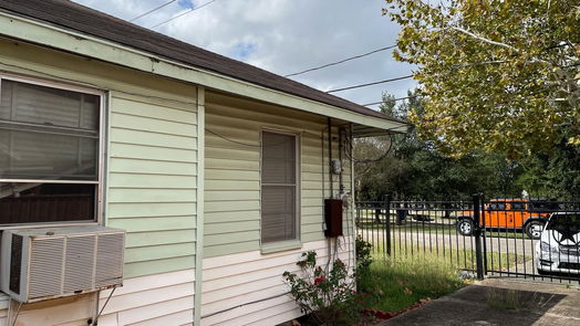 Houston 1-story, 2-bed 510 N Everton Street-idx