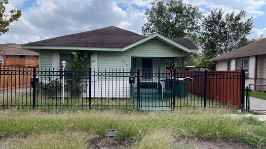 Houston 1-story, 2-bed 510 N Everton Street-idx