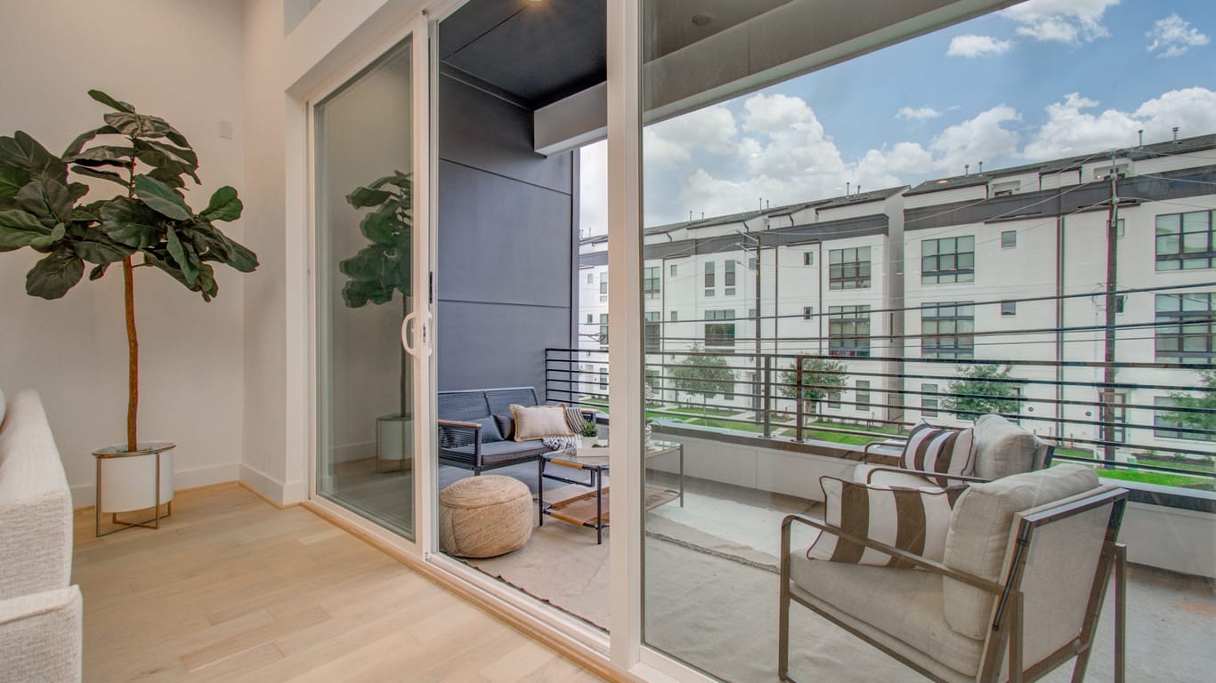 Houston 4-story, 3-bed 3006 Lamar Street-idx