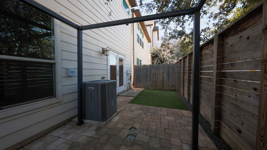 Houston 2-story, 2-bed 1214 Sampson Street-idx