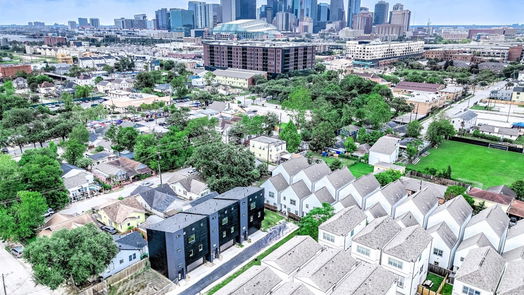 Houston 3-story, 3-bed 315 N Nagle Street-idx