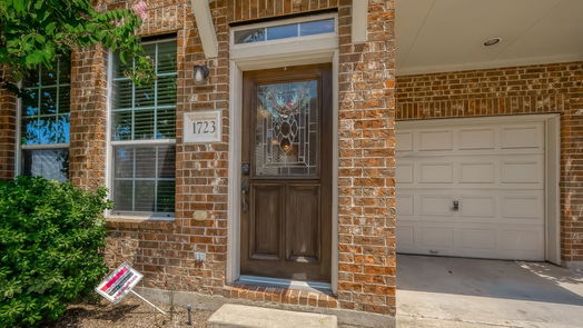 Houston 2-story, 2-bed 1723 Aden Drive-idx