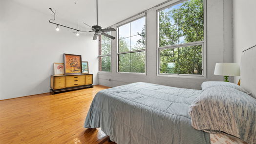 Houston 2-story, 2-bed 1312 Live Oak Street 211-idx