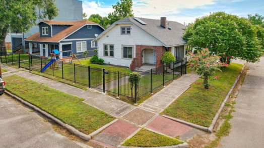 Houston 1-story, 3-bed 123 Estelle Street-idx