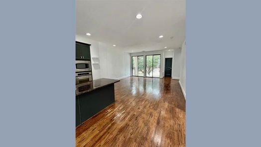 Houston 3-story, 3-bed 2718 Dallas Street-idx