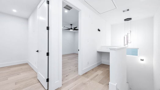 Houston 3-story, 3-bed 317 N Nagle Street-idx