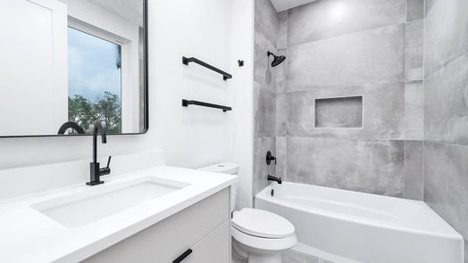 Houston 3-story, 3-bed 317 N Nagle Street-idx
