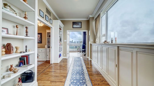 Houston null-story, 2-bed 1111 Hermann Drive 22F-idx