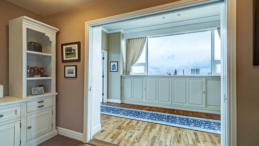 Houston null-story, 2-bed 1111 Hermann Drive 22F-idx