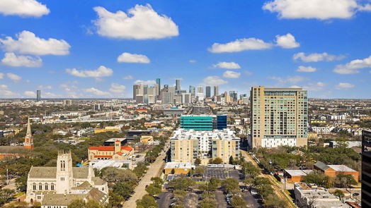 Houston null-story, 2-bed 1111 Hermann Drive 22F-idx