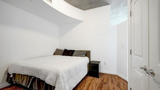 Houston null-story, 1-bed 5925 Almeda Road 10816-idx