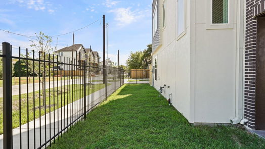 Houston 4-story, 3-bed 2905 Nagle-idx