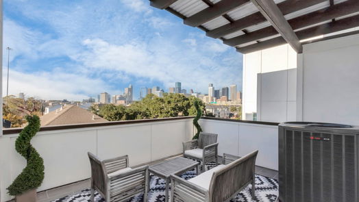 Houston 4-story, 3-bed 2107 McGowen Street-idx