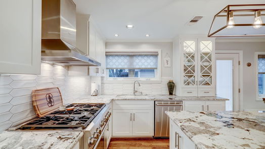 Houston 2-story, 3-bed 2535 N Macgregor Way-idx