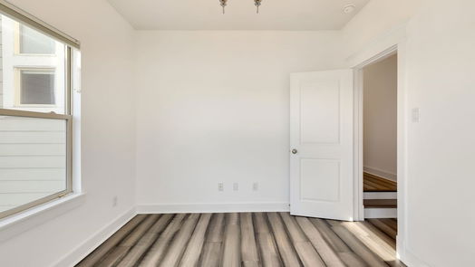 Houston 4-story, 3-bed 3220 La Branch Street-idx