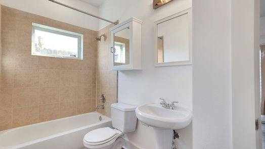 Houston 4-story, 3-bed 3220 La Branch Street-idx