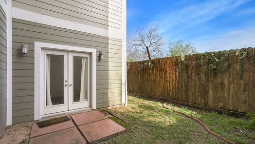 Houston 4-story, 3-bed 3220 La Branch Street-idx