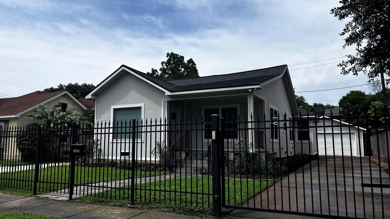 Houston 1-story, 3-bed 2809 Rosewood Street-idx