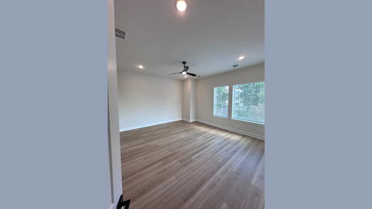 Houston 3-story, 3-bed 3475 Simmons Street Street-idx