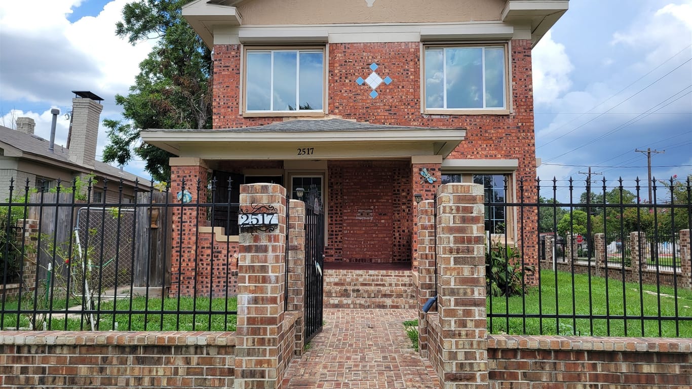 Houston 2-story, 3-bed 2517 Isabella Street-idx