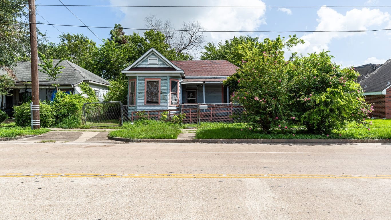 Houston 1-story, 2-bed 3107 Mcgowen Street-idx