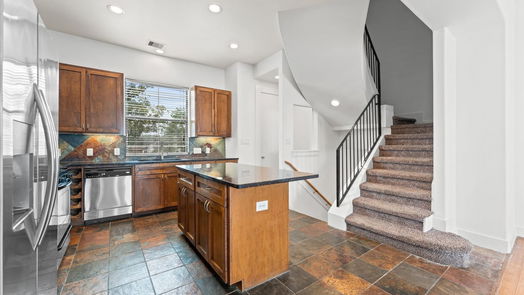 Houston 3-story, 3-bed 2034 Tuam Street-idx