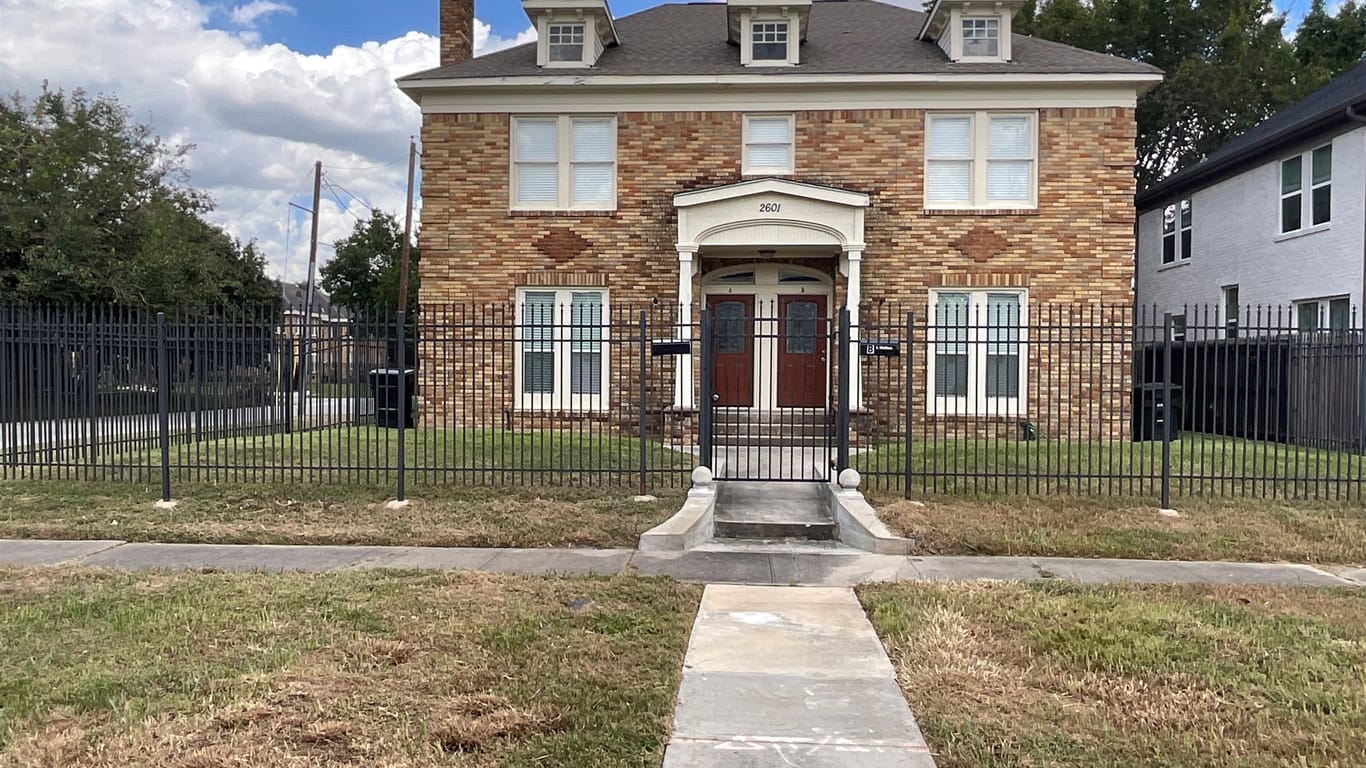 Houston 2-story, 2-bed 2601 Rosedale Street-idx