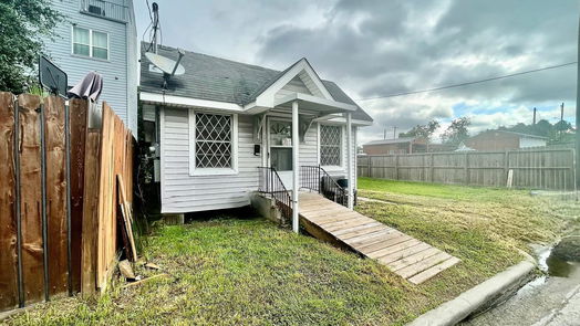 Houston 1-story, 2-bed 2307 Winbern Street-idx