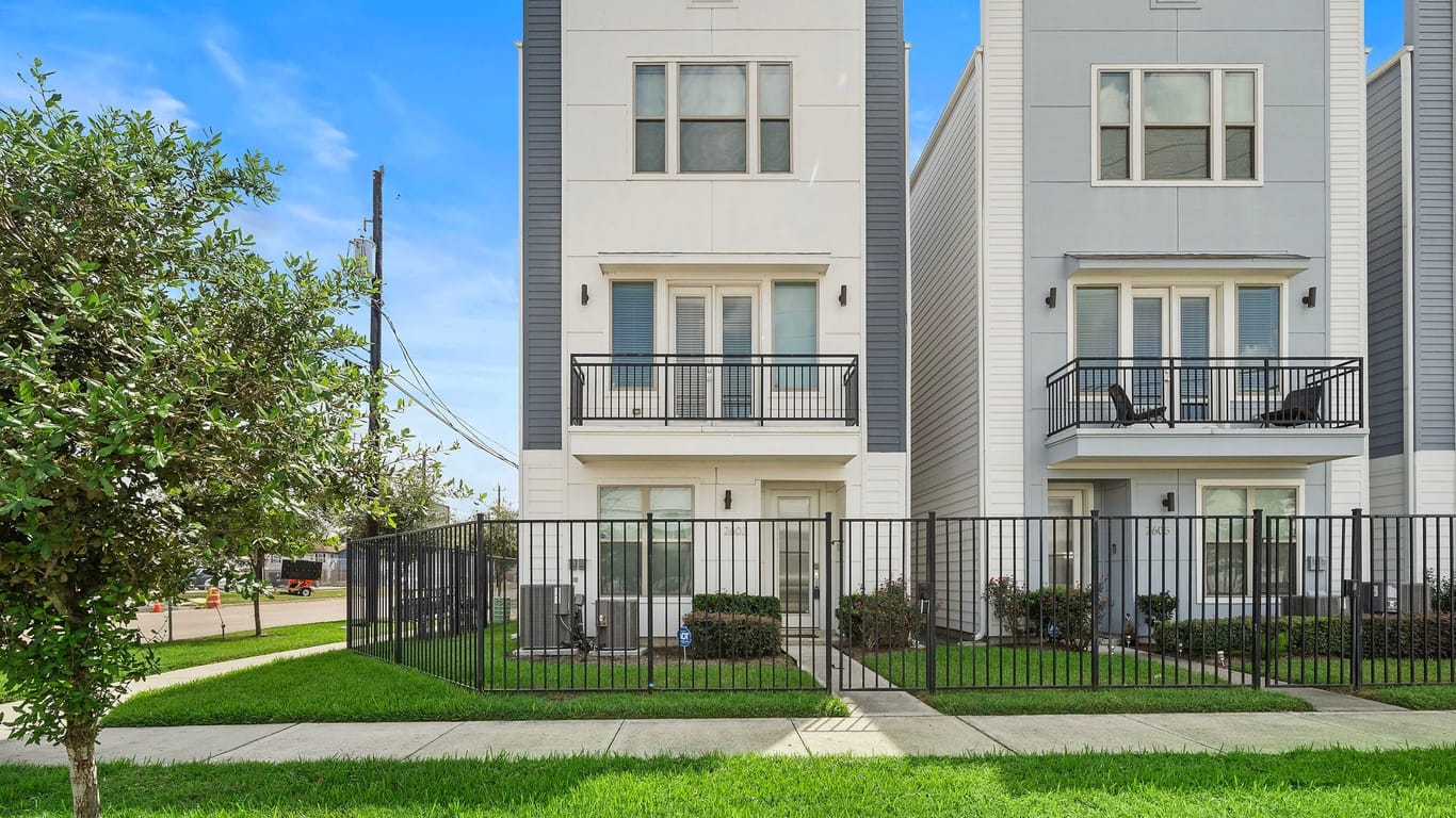 Houston 3-story, 3-bed 2603 Hutchins Street-idx