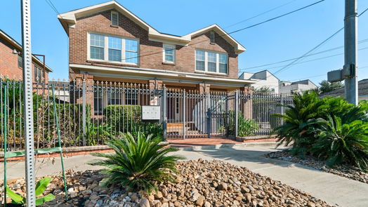 Houston 2-story, 4-bed 4315 La Branch Street-idx